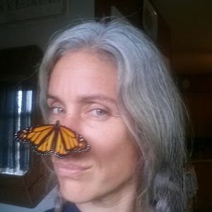 Meet your Posher, Monica